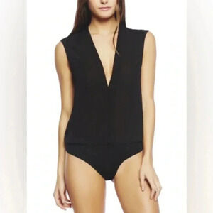 Arden B Cap Sleeve V-Neck Chiffon Bodysuit Size S